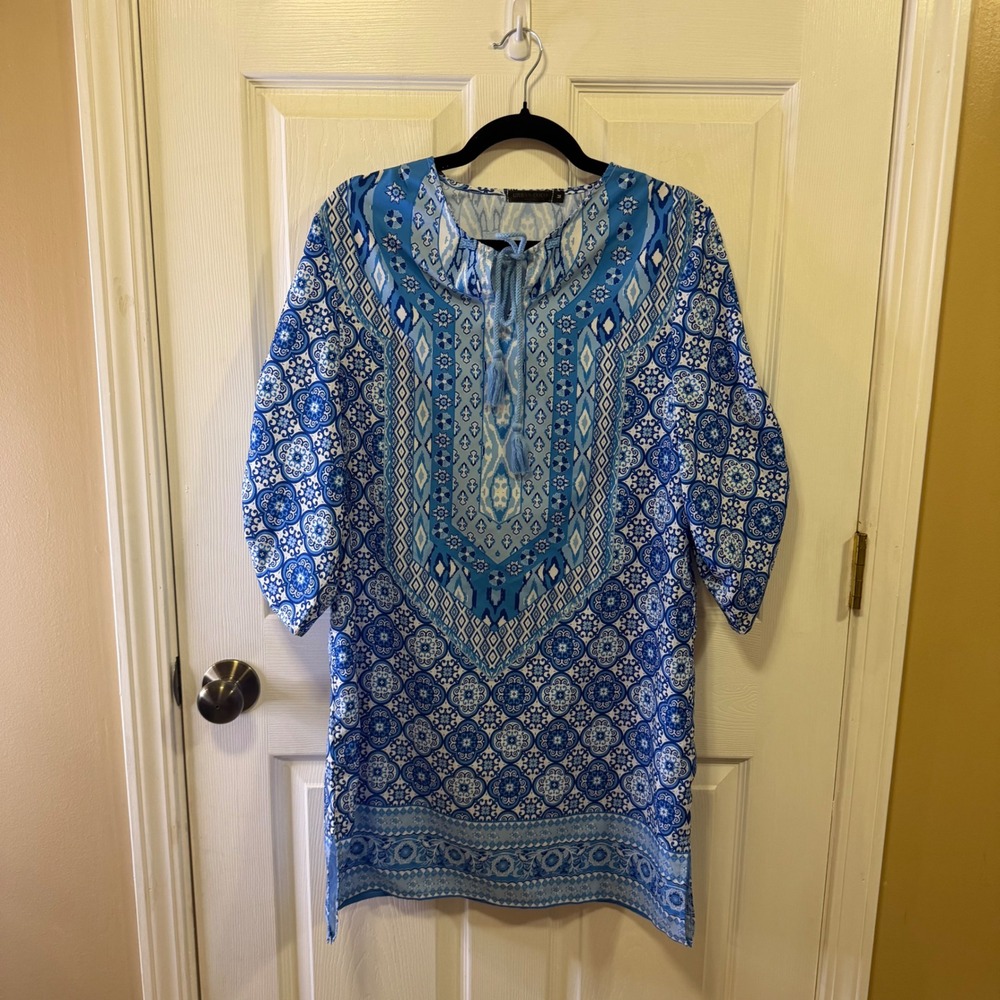 Urban Coco Blue White Mosaic Print Boho Tunic Dress Medium Tassel Split Neck